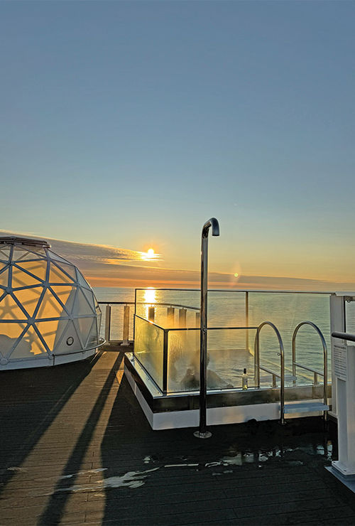 The igloos on Lindblad's National Geographic Resolution are conveniently located next to the ship's glass-walled hot tubs. The igloos on Lindblad's National Geographic Resolution are conveniently located next to the ship's glass-walled hot tubs.